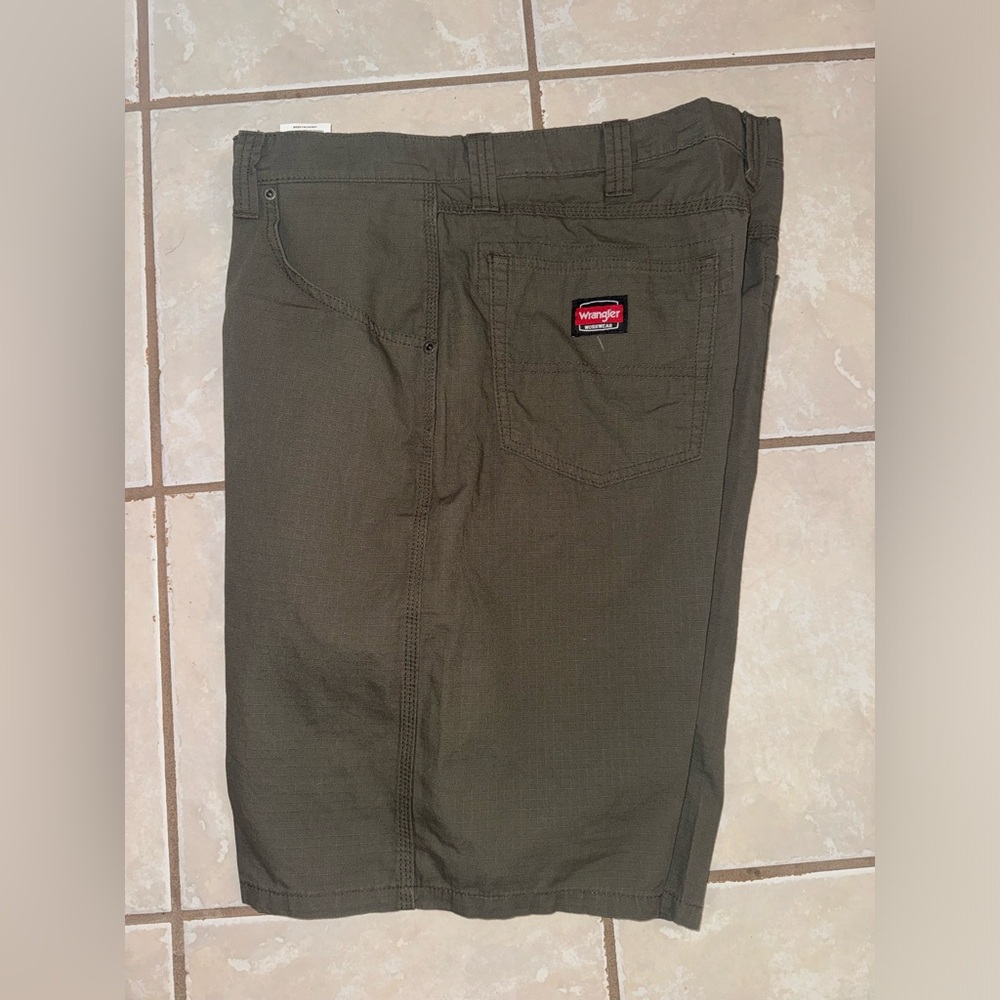 Wrangler Men’s Workwear Shorts